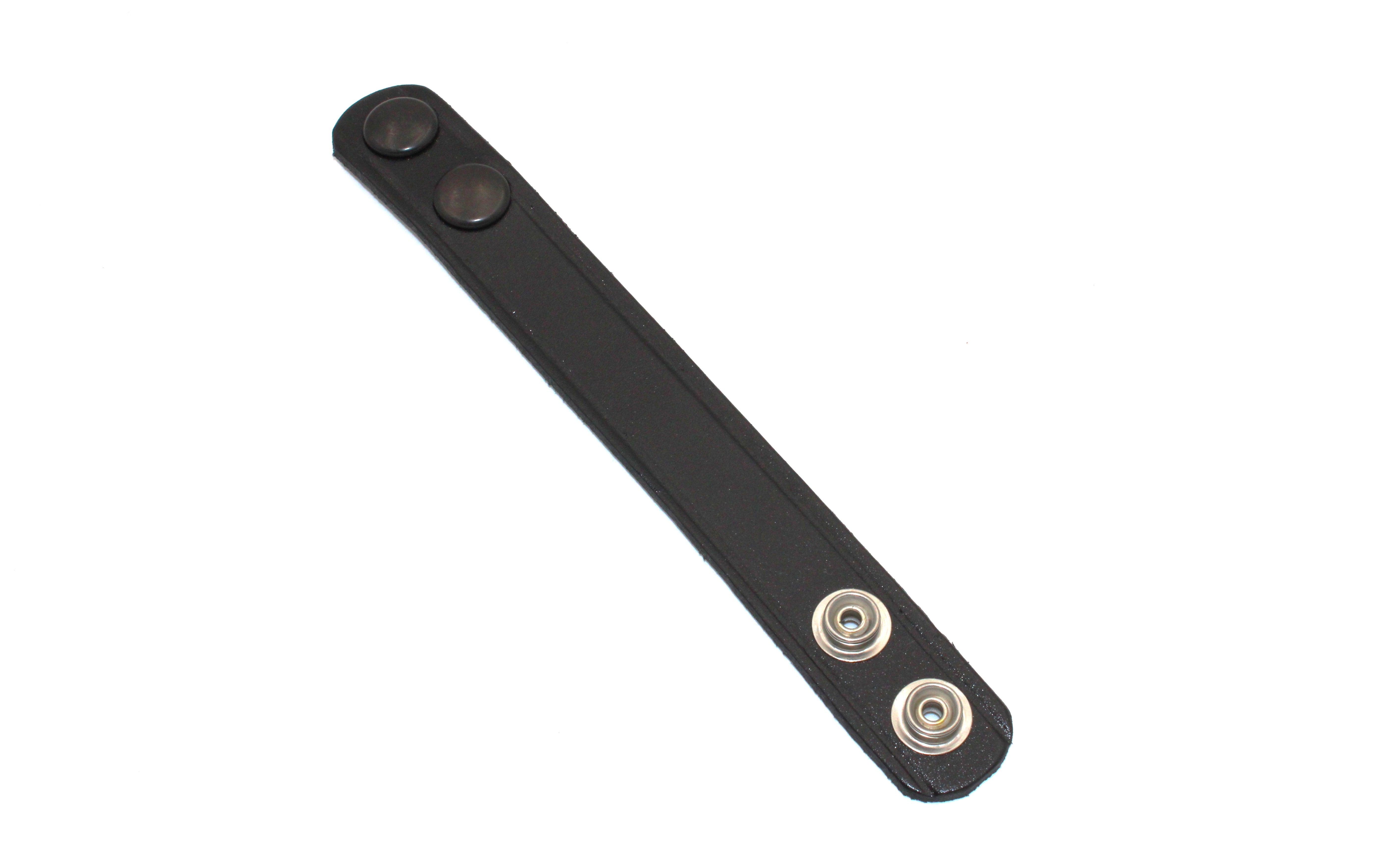 #B76 - Plain Leather Belt Keeper w/ Black Snap